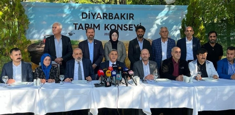 68 kurum bir araya geldi: Diyarbakır’da Tarım Konseyi kuruldu