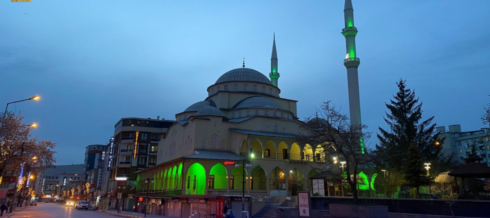 İpekyolu Belediyesi’nden Hz. Ömer Camii’nin Yıkımına İlişkin Açıklama