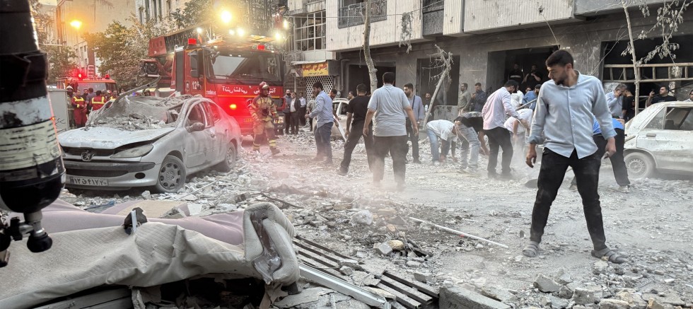 İran: İsrail Saldırılarında Üç Nükleer Bilim İnsanı Daha Hayatını Kaybetti