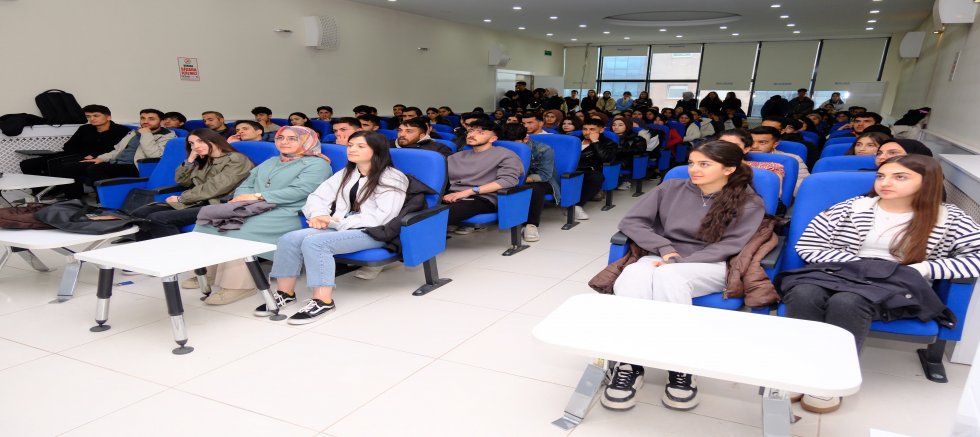 İpekyolu Belediyesi’nden Öğrencilere Sınav Desteği Semineri